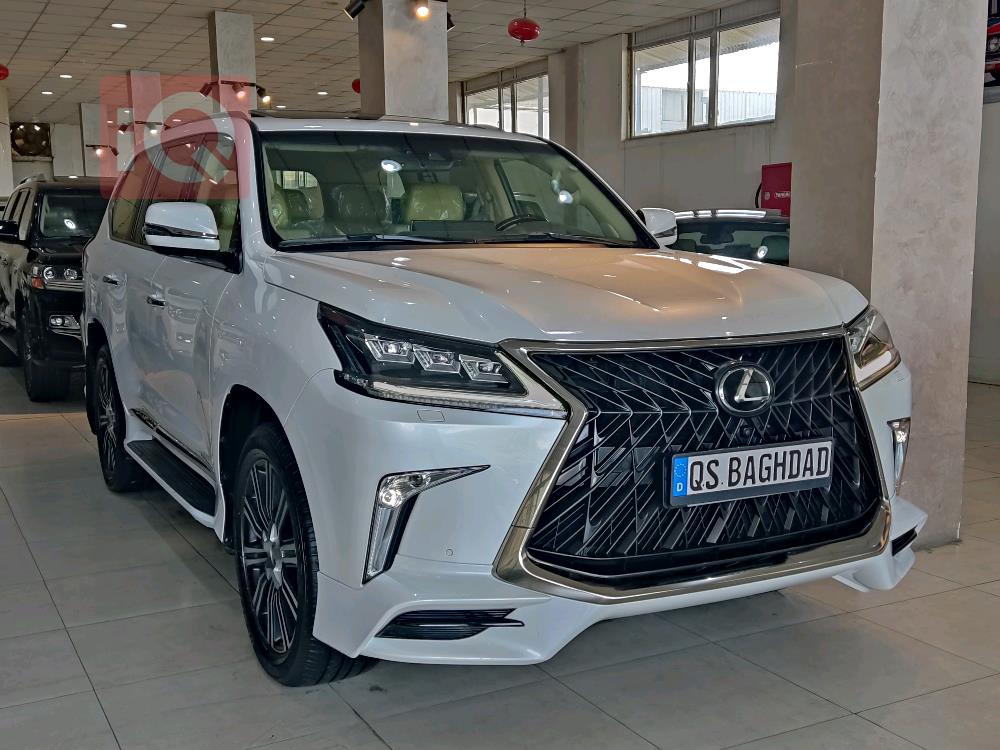 Lexus LX
